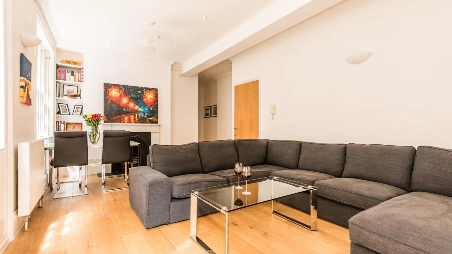 Premium 2 Bed Apartment In Heart Of City Londres